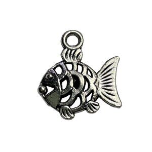 Fish Pendant Silver Tone Charm Bracelet Necklace Jewelry Craft Dangle u  Nautica
